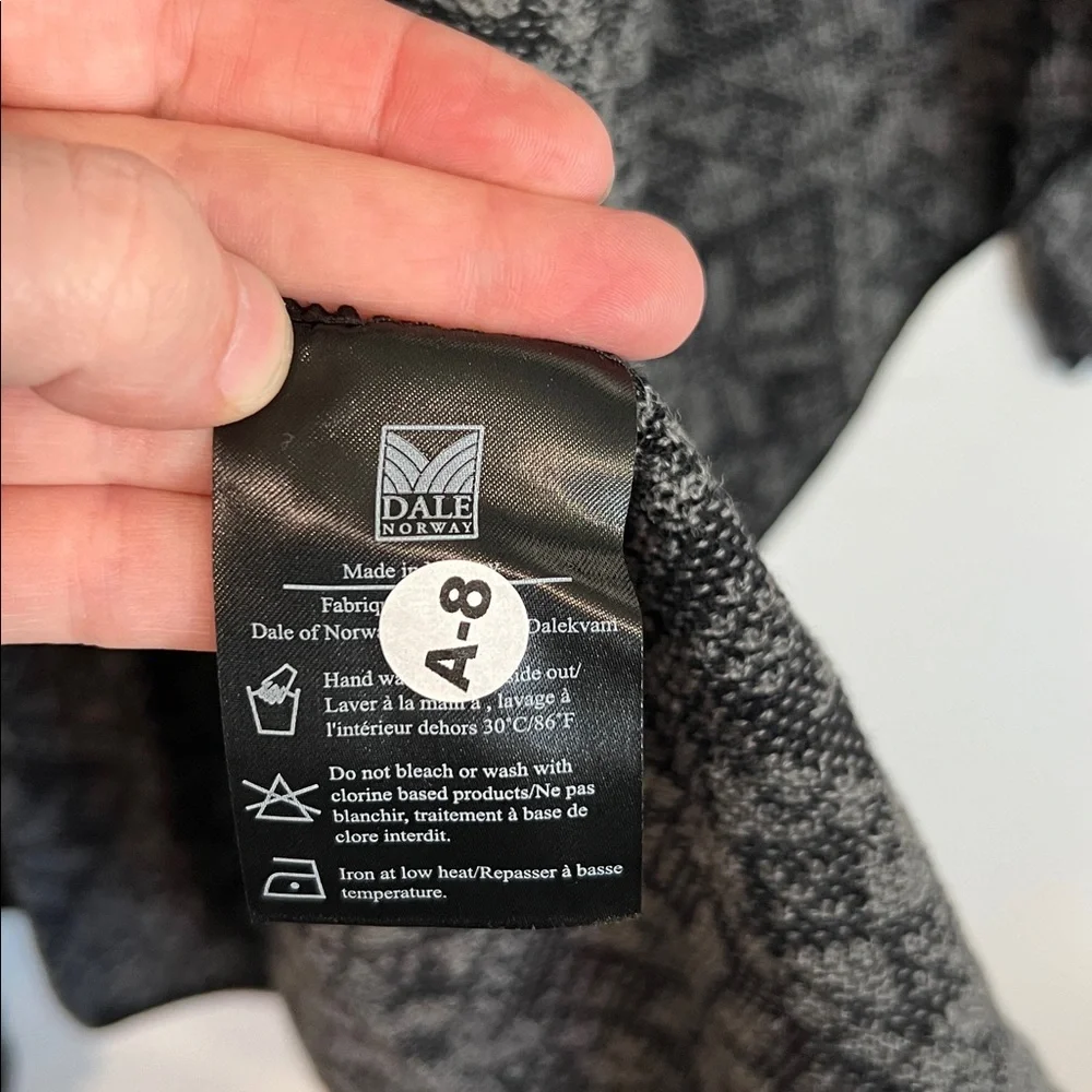 Dale of Norway Flora Jacket Sweater Wool Open Cardigan in Gray/Black Size Large - Picture 7 of 14